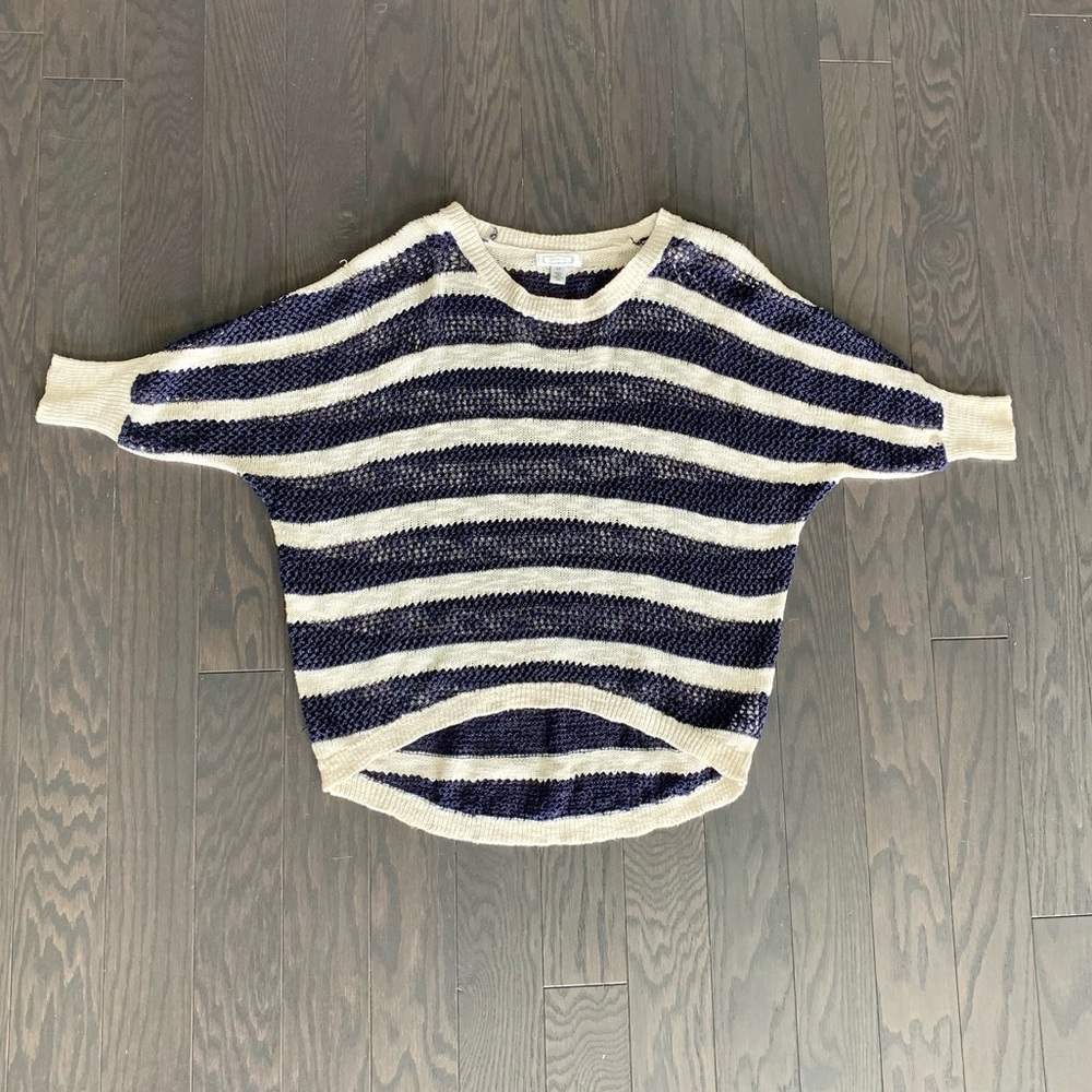 Aphorism Knitted Top
